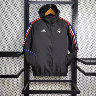 Corta Vento Real Madrid 24/25 - Preto e Vermelho